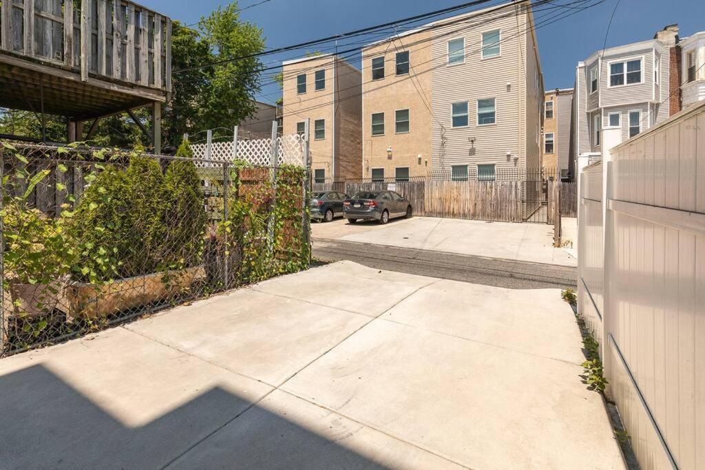 Trendy Fairmount Gem-5 Star Location, Roof Deck, Parking, Gr8 For Families Leilighet Philadelphia Eksteriør bilde