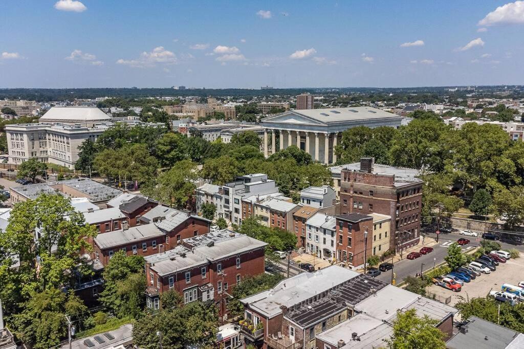 Trendy Fairmount Gem-5 Star Location, Roof Deck, Parking, Gr8 For Families Leilighet Philadelphia Eksteriør bilde