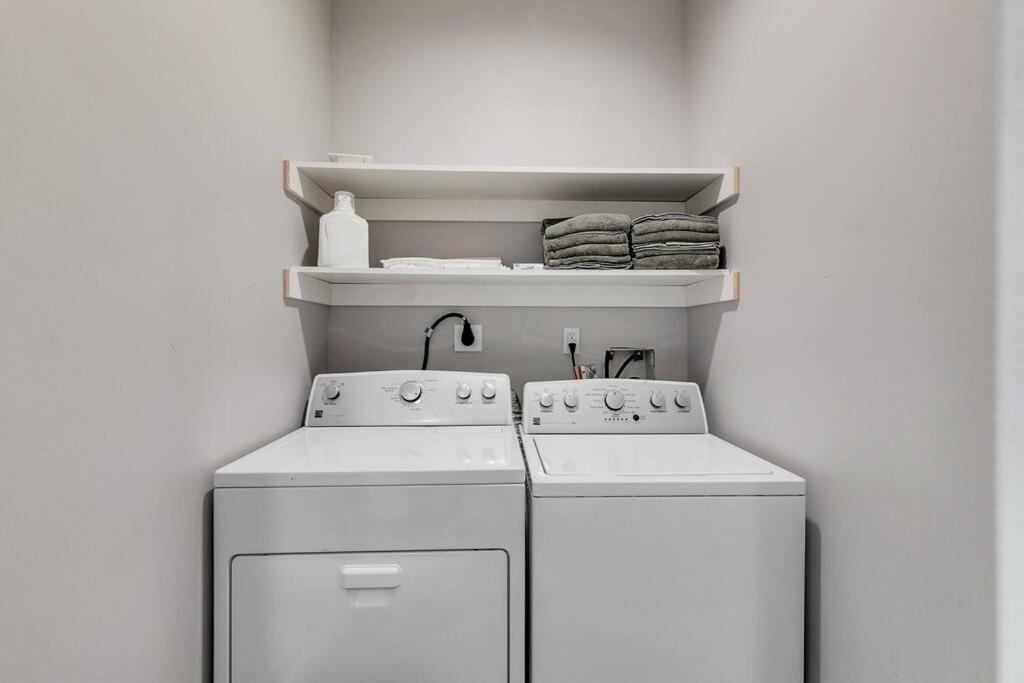 Trendy Fairmount Gem-5 Star Location, Roof Deck, Parking, Gr8 For Families Leilighet Philadelphia Eksteriør bilde