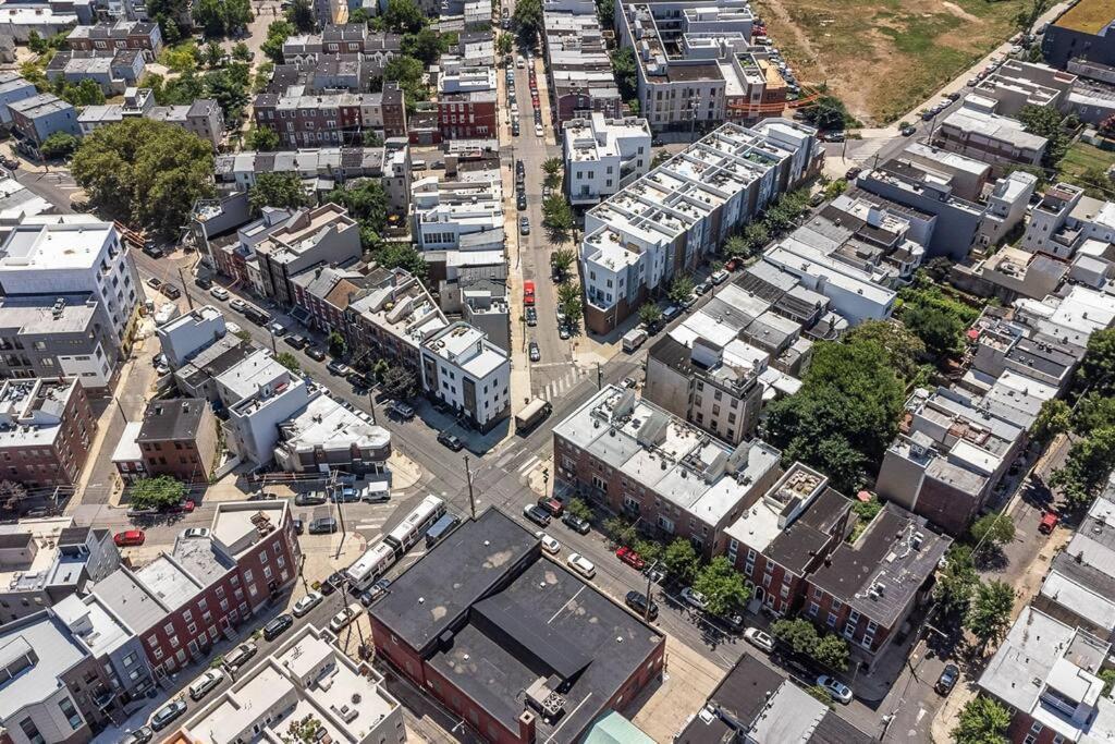 Trendy Fairmount Gem-5 Star Location, Roof Deck, Parking, Gr8 For Families Leilighet Philadelphia Eksteriør bilde