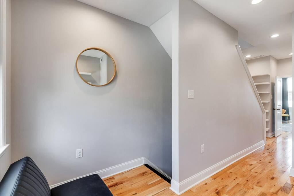 Trendy Fairmount Gem-5 Star Location, Roof Deck, Parking, Gr8 For Families Leilighet Philadelphia Eksteriør bilde